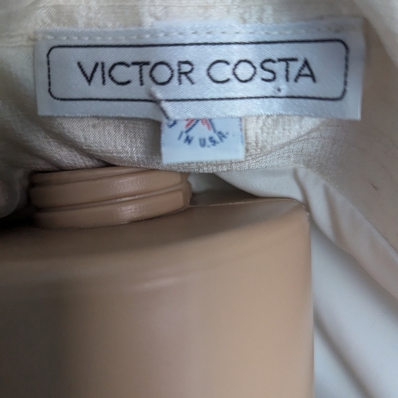 Victor Costa Elegant Cream and Gold Embroidered Jacket skirt - Picture 9 of 10
